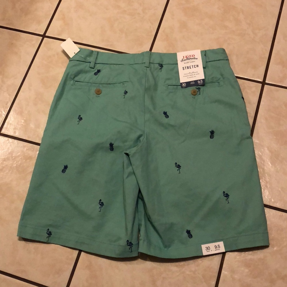 NWT Men’s IZOD shorts